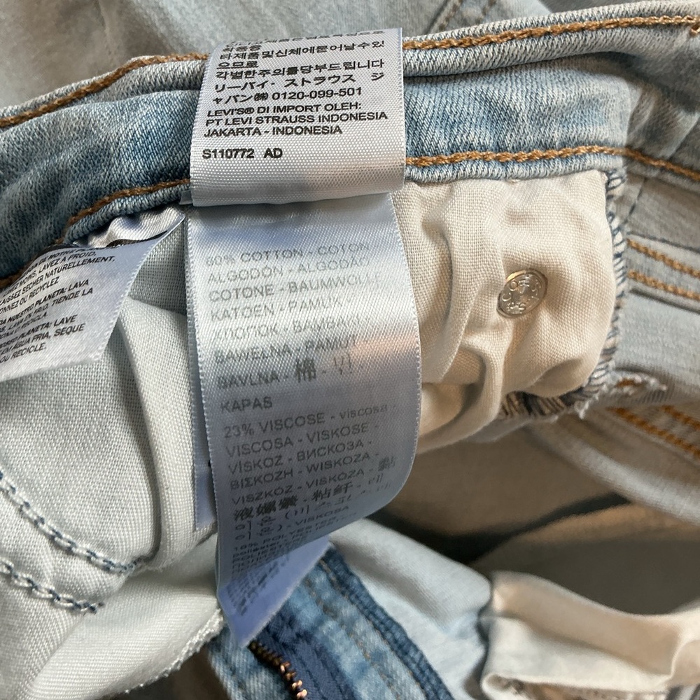Levi’s Womens Size 27 Boyfriend Mid Rise Denim Jeans Actual Waist Size 29” - Picture 10 of 11